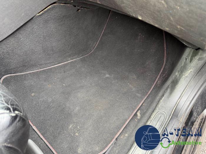 Alfa Romeo 159 Sportwagon 2.2 JTS 16V Skrotfordon (2007, ZWART)