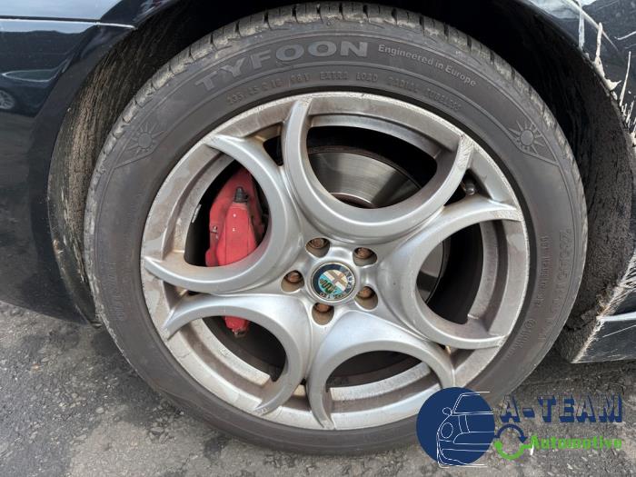 Alfa Romeo 159 Sportwagon 2.2 JTS 16V Skrotfordon (2007, ZWART)