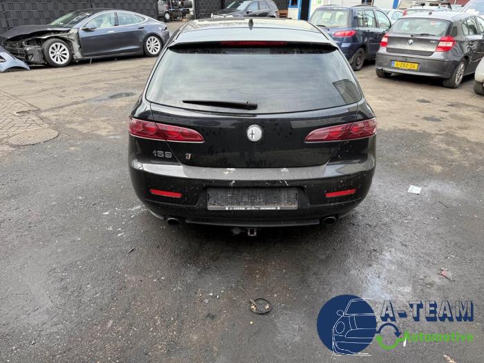Alfa Romeo 159 Sportwagon 2.2 JTS 16V Skrotfordon (2007, ZWART)