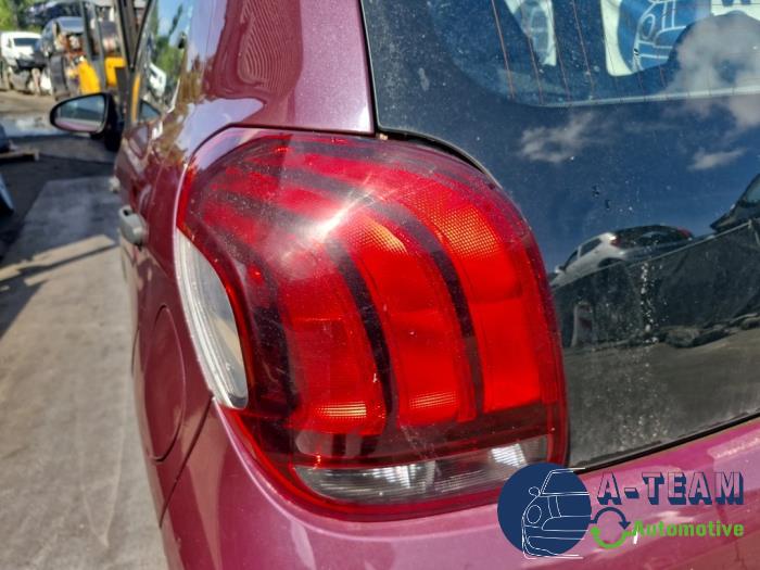 Peugeot 108 1.0 12V VVT-i Skrotfordon (2018, PAARS)