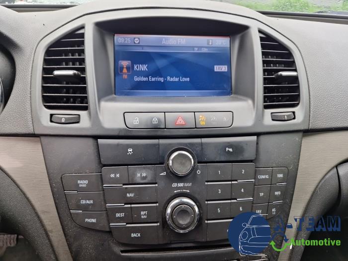 Opel Insignia 1.6 Turbo 16V Ecotec Samochód złomowany (2011, Niebieski)