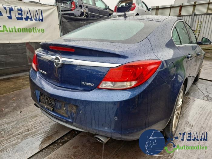Opel Insignia 1.6 Turbo 16V Ecotec Samochód złomowany (2011, Niebieski)