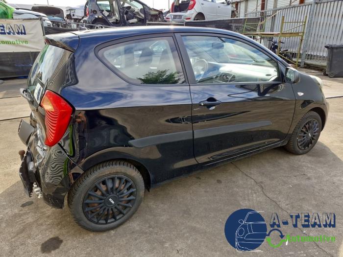 Kia Picanto 1.0 12V Skrotfordon (2012, ZWART)