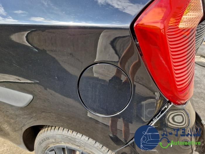 Kia Picanto 1.0 12V Skrotfordon (2012, ZWART)