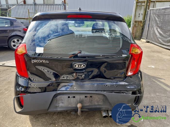 Kia Picanto 1.0 12V Skrotfordon (2012, ZWART)
