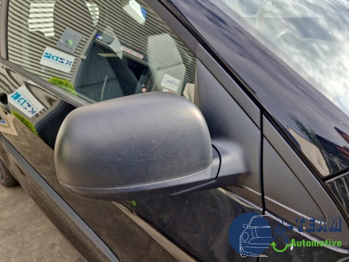 Kia Picanto 1.0 12V Skrotfordon (2012, ZWART)