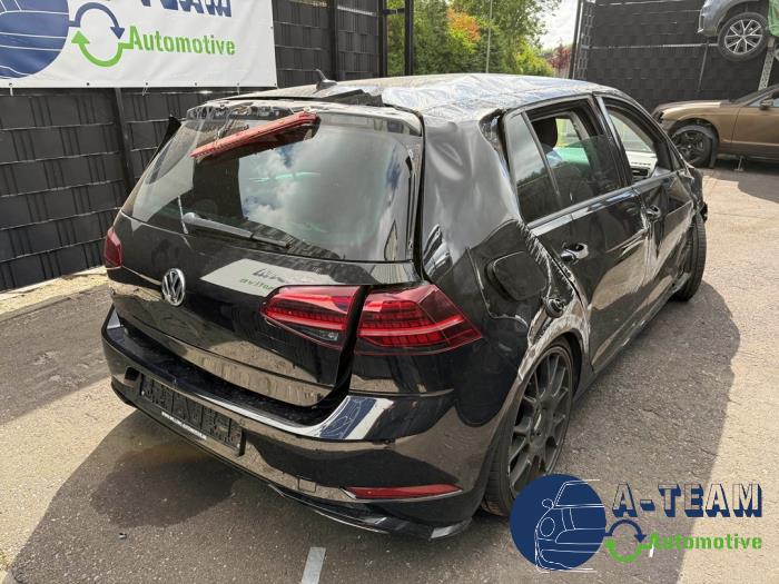 Volkswagen Golf VII 1.5 TSI Evo BMT 16V Sloopvoertuig (2018, Zwart)