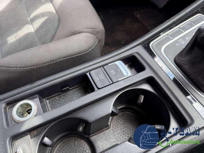 Volkswagen Golf VII 1.5 TSI Evo BMT 16V Sloopvoertuig (2018, Zwart)