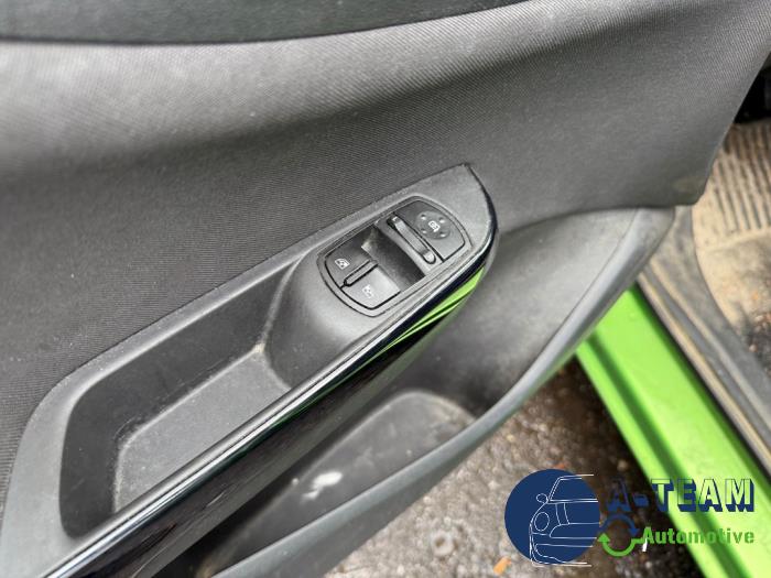 Opel Corsa E 1.4 Turbo 16V Sloopvoertuig (2016, Groen)