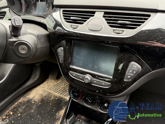 Opel Corsa E 1.4 Turbo 16V Sloopvoertuig (2016, Groen)