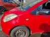 Toyota Yaris II 1.3 16V VVT-i Skrotfordon (2007, ROOD)
