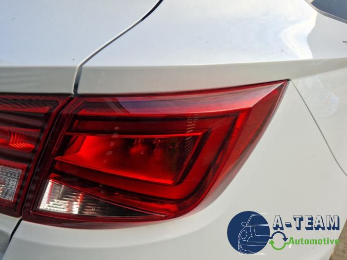 Seat Leon ST 2.0 TSI Cupra 280 16V Skrotfordon (2015, GRIJS)