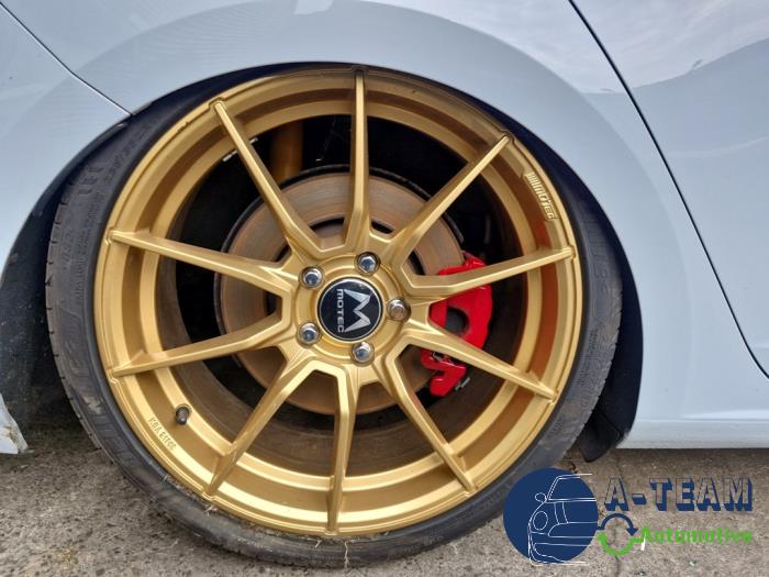 Seat Leon ST 2.0 TSI Cupra 280 16V Skrotfordon (2015, GRIJS)