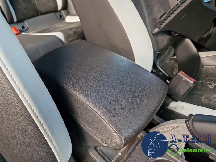 Seat Leon ST 2.0 TSI Cupra 280 16V Skrotfordon (2015, GRIJS)