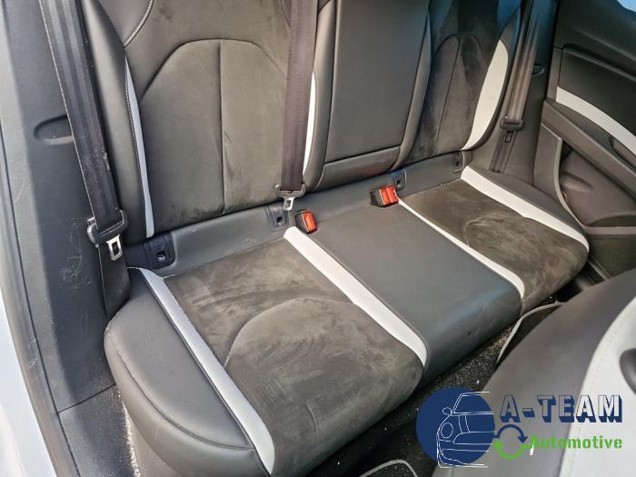 Seat Leon ST 2.0 TSI Cupra 280 16V Skrotfordon (2015, GRIJS)