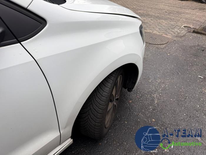 Volkswagen Polo V 1.4 TDI DPF BlueMotion technology Sloopvoertuig (2014, Wit)