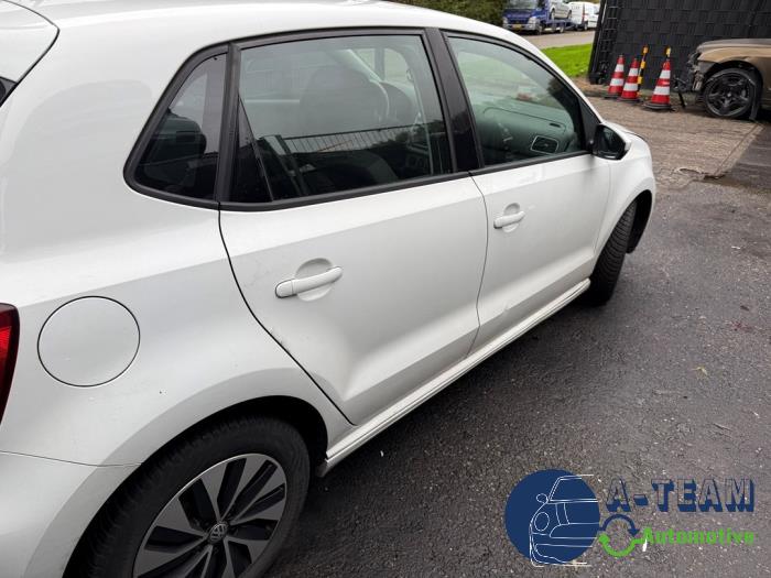 Volkswagen Polo V 1.4 TDI DPF BlueMotion technology Sloopvoertuig (2014, Wit)