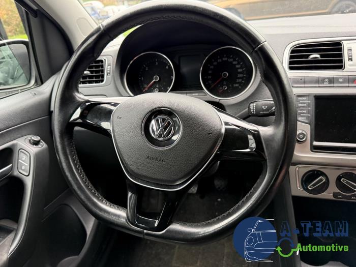 Volkswagen Polo V 1.4 TDI DPF BlueMotion technology Sloopvoertuig (2014, Wit)