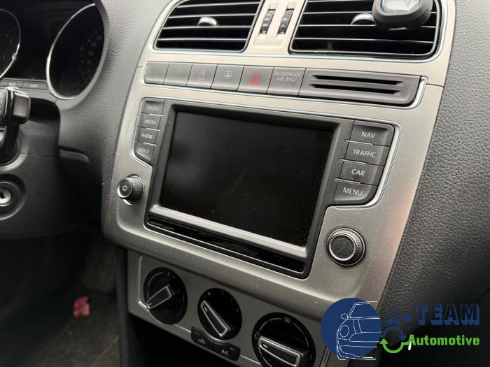 Volkswagen Polo V 1.4 TDI DPF BlueMotion technology Sloopvoertuig (2014, Wit)