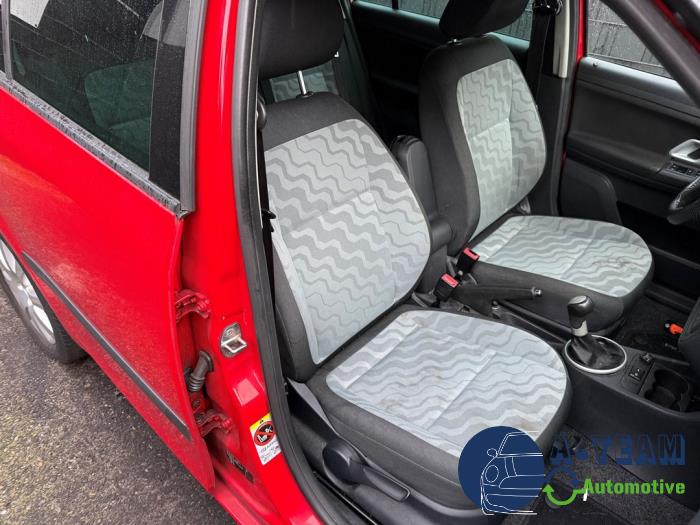 Skoda Fabia II Combi 1.4i 16V Samochód złomowany (2010, Czerwony)