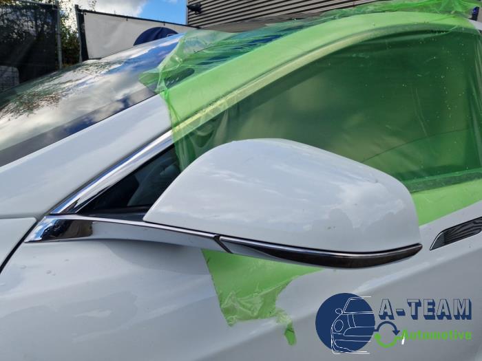 Tesla Model S 100D Sloopvoertuig (2018, Wit)