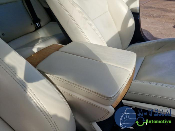 Tesla Model S 100D Sloopvoertuig (2018, Wit)