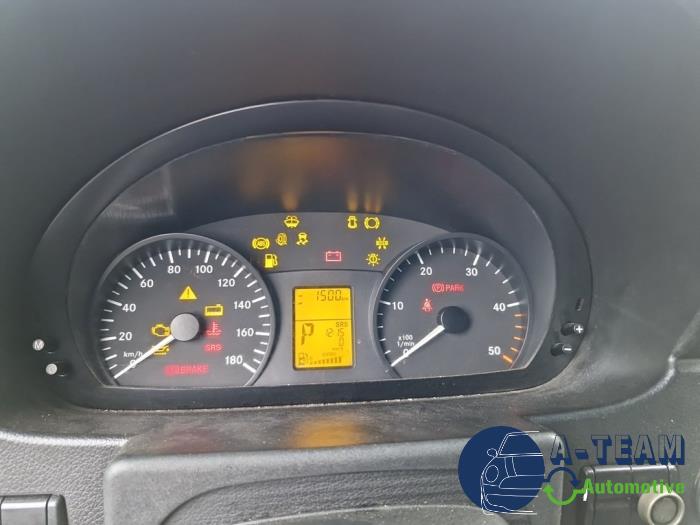 Mercedes Sprinter 3,5t 310 CDI 16V Skrotfordon (2011, NIET VAN TOEPASSING)