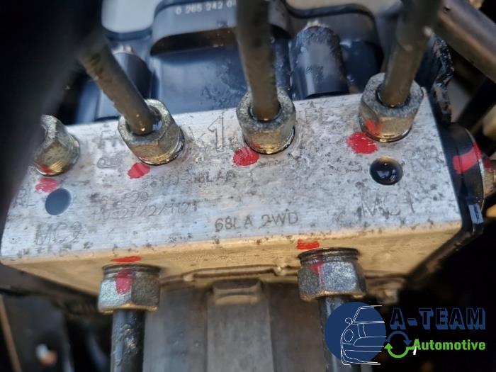 Suzuki Swift 1.2 16V Samochód złomowany (2011, Bialy)