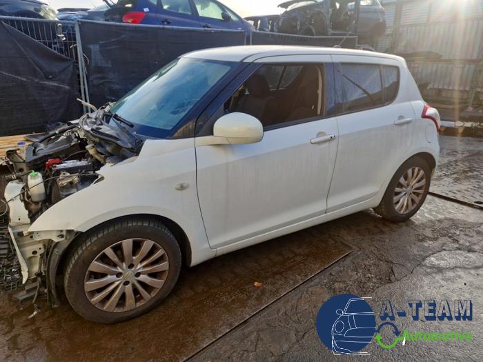 Suzuki Swift 1.2 16V Samochód złomowany (2011, Bialy)