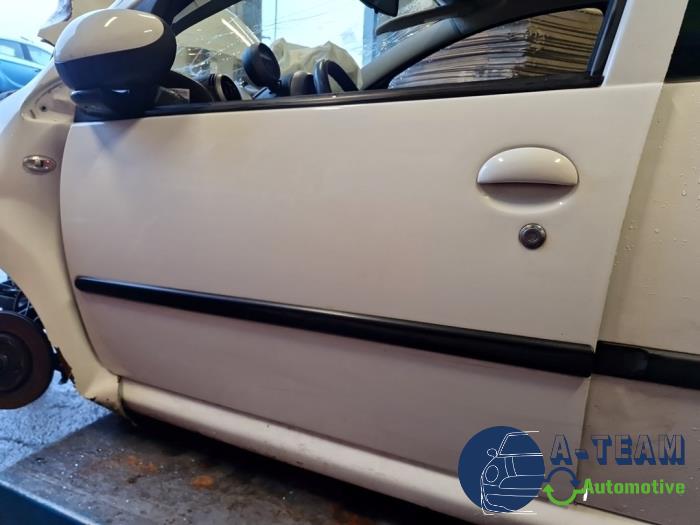 Peugeot 107 1.0 12V Sloopvoertuig (2010, Wit)