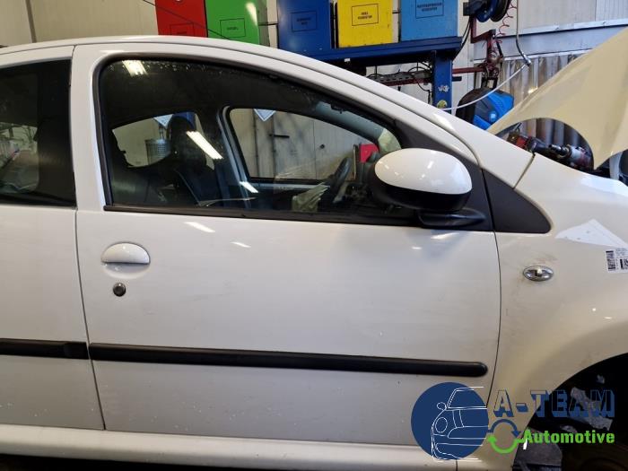 Peugeot 107 1.0 12V Sloopvoertuig (2010, Wit)