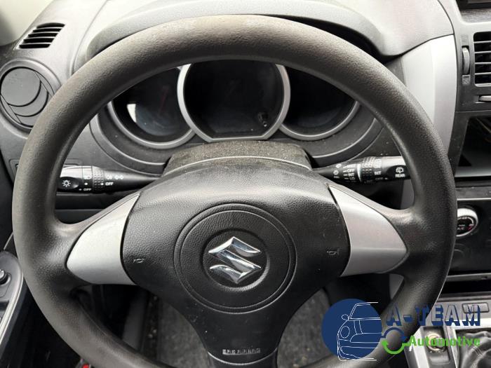 Suzuki Grand Vitara II 1.6 16V Skrotfordon (2007, WIT)