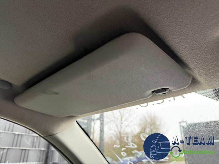 Suzuki Grand Vitara II 1.6 16V Skrotfordon (2007, WIT)