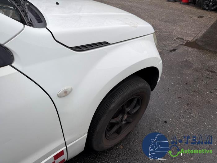 Suzuki Grand Vitara II 1.6 16V Skrotfordon (2007, WIT)