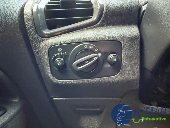 Ford EcoSport 1.0 EcoBoost 12V 125 Sloopvoertuig (2015, Grijs)