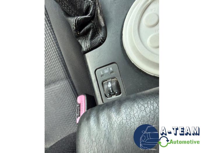 Subaru Outback 2.5 16V Skrotfordon (2005, BLAUW)