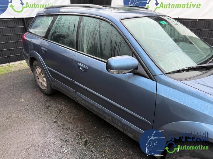 Subaru Outback 2.5 16V Skrotfordon (2005, BLAUW)