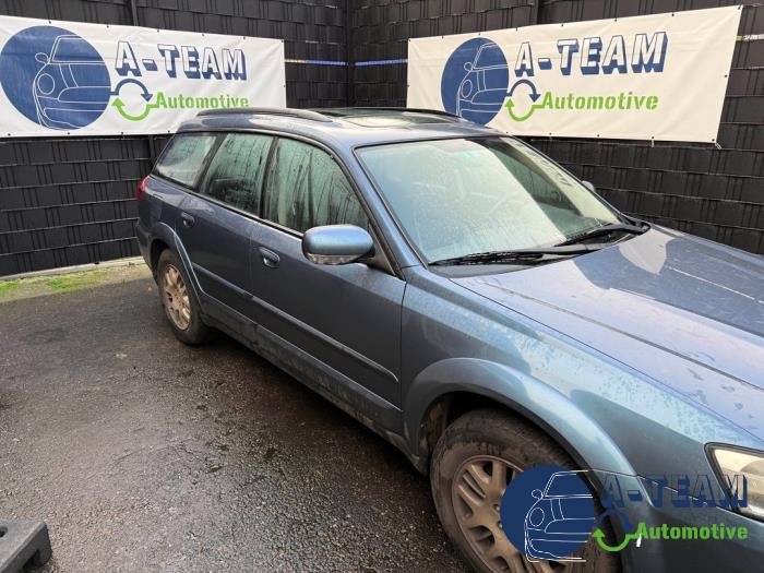 Subaru Outback 2.5 16V Skrotfordon (2005, BLAUW)