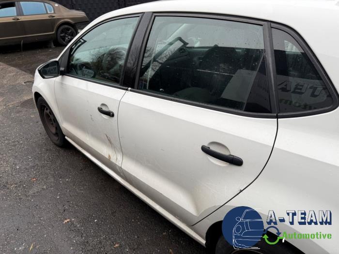 Volkswagen Polo V 1.2 12V BlueMotion Technology Skrotfordon (2012, WIT)