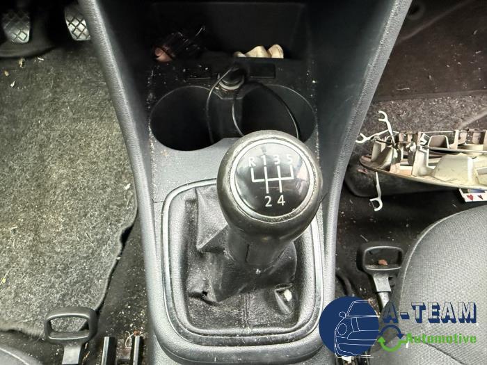 Volkswagen Polo V 1.2 12V BlueMotion Technology Skrotfordon (2012, WIT)