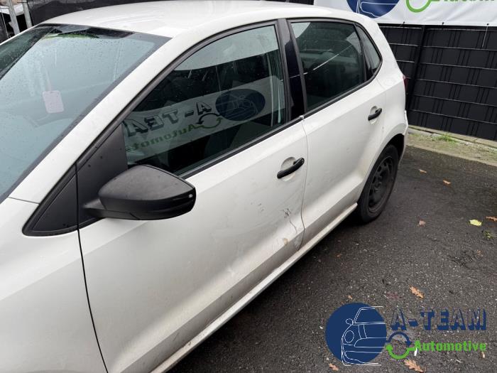 Volkswagen Polo V 1.2 12V BlueMotion Technology Skrotfordon (2012, WIT)