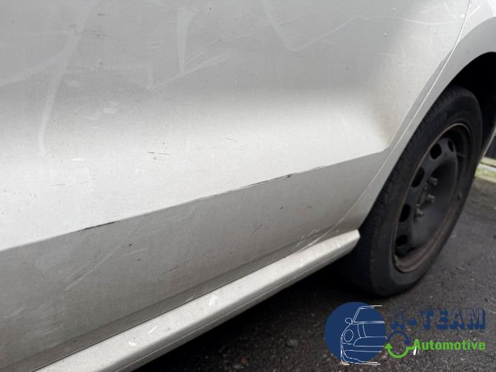 Volkswagen Polo V 1.2 12V BlueMotion Technology Skrotfordon (2012, WIT)