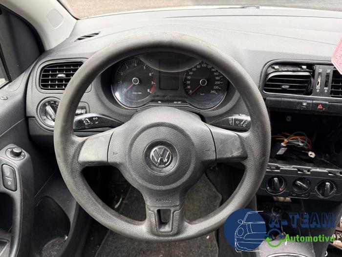 Volkswagen Polo V 1.2 12V BlueMotion Technology Skrotfordon (2012, WIT)