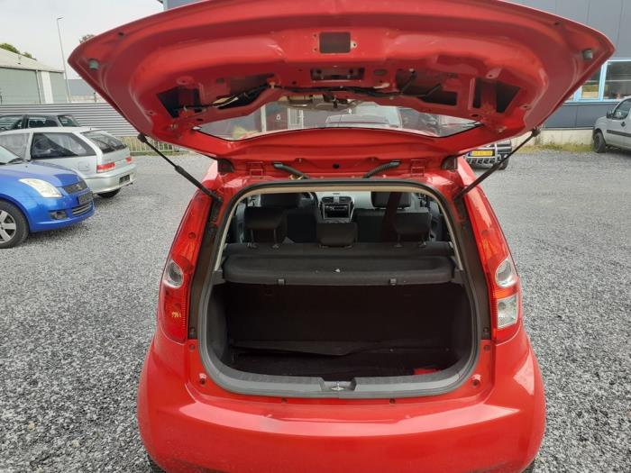 Suzuki Splash 1.0 12V Skrotfordon (2009, ROOD)