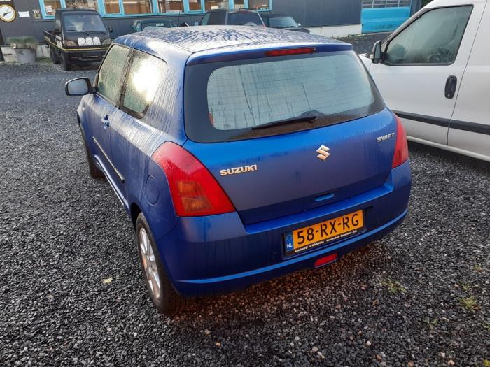 Suzuki Swift 1.3 VVT 16V Sloopvoertuig (2005, Blauw)