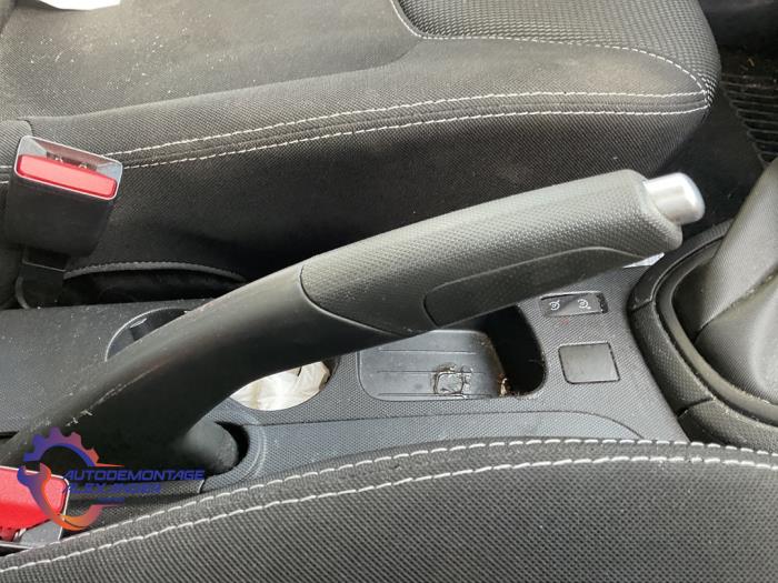 Renault Clio IV 1.5 dCi 75 FAP Sloopvoertuig (2015, Grijs)