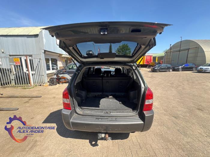 Hyundai Tucson 2.0 16V CVVT 4x2 Sloopvoertuig (2008, Groen)