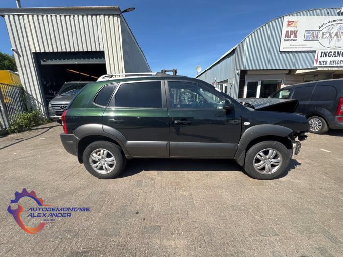 Hyundai Tucson 2.0 16V CVVT 4x2 Sloopvoertuig (2008, Groen)