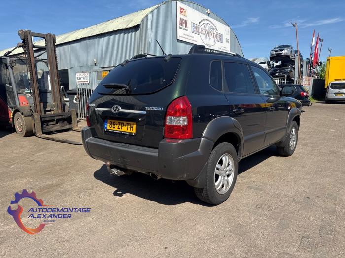 Hyundai Tucson 2.0 16V CVVT 4x2 Sloopvoertuig (2008, Groen)