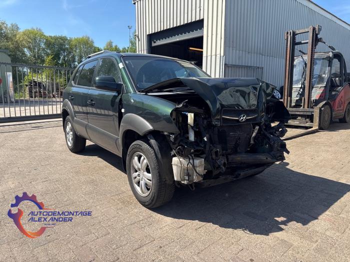 Hyundai Tucson 2.0 16V CVVT 4x2 Sloopvoertuig (2008, Groen)